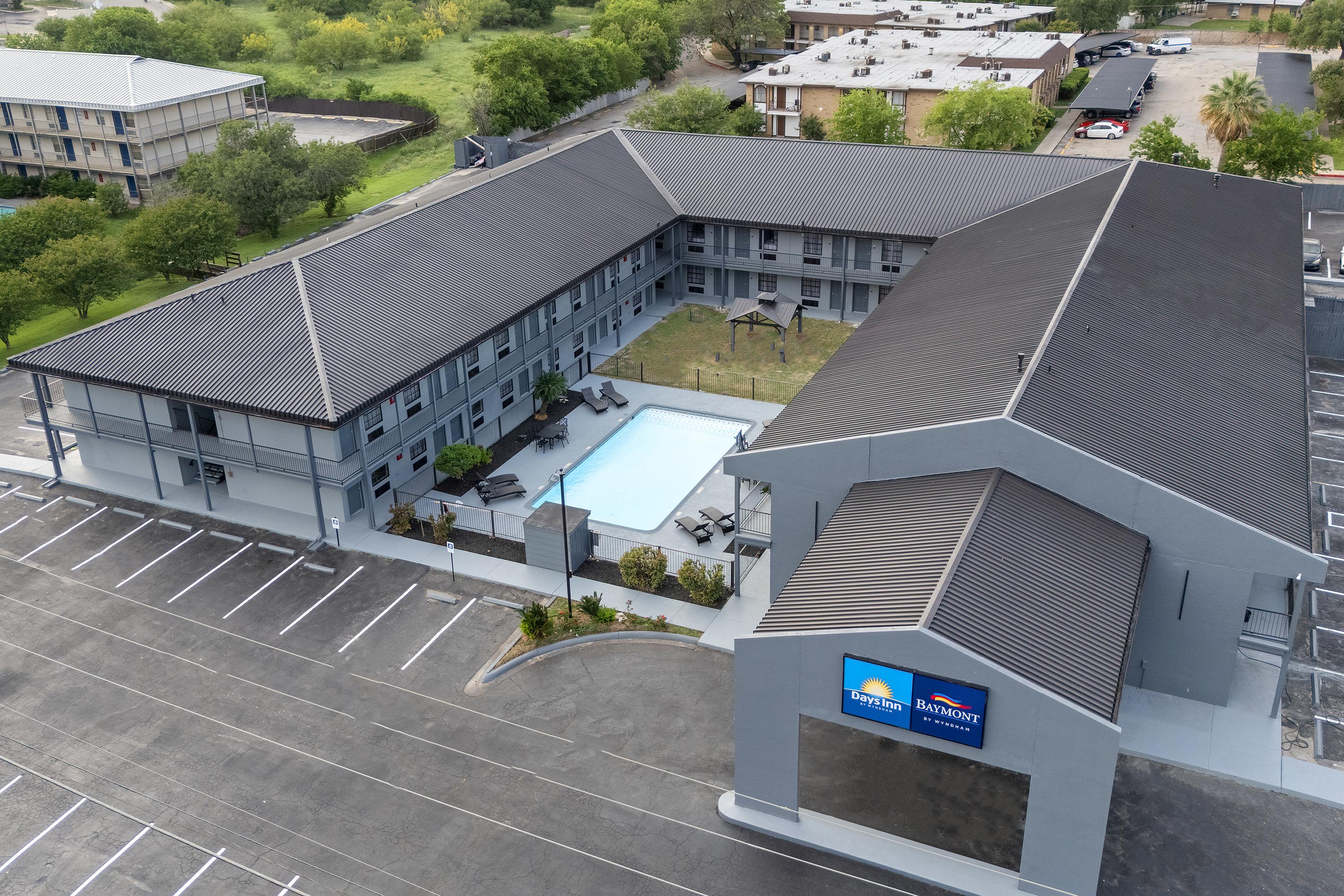 Days Inn By Wyndham San Antonio/near Lackland Afb